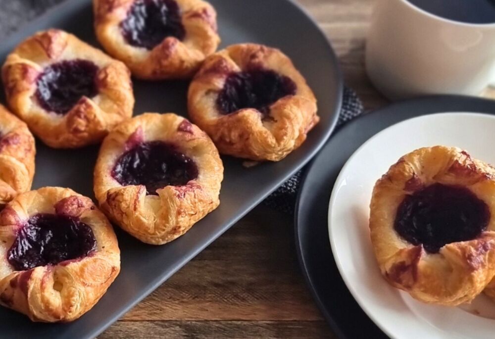 mini_blueberry_danish_mood (745 x 510 px)