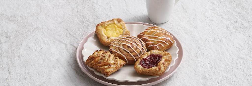 5790080525 Mini Danish Selection